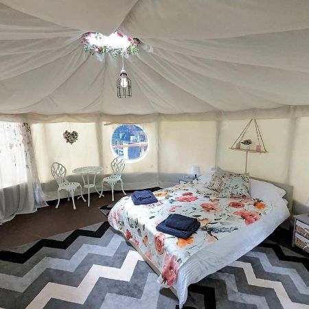 Luxury Glamping @Moulin Des Forges Otel Moutier-Malcard Dış mekan fotoğraf